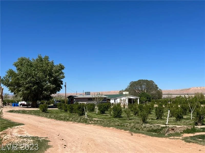 1065 Moapa Valley, Overton, NV 89040