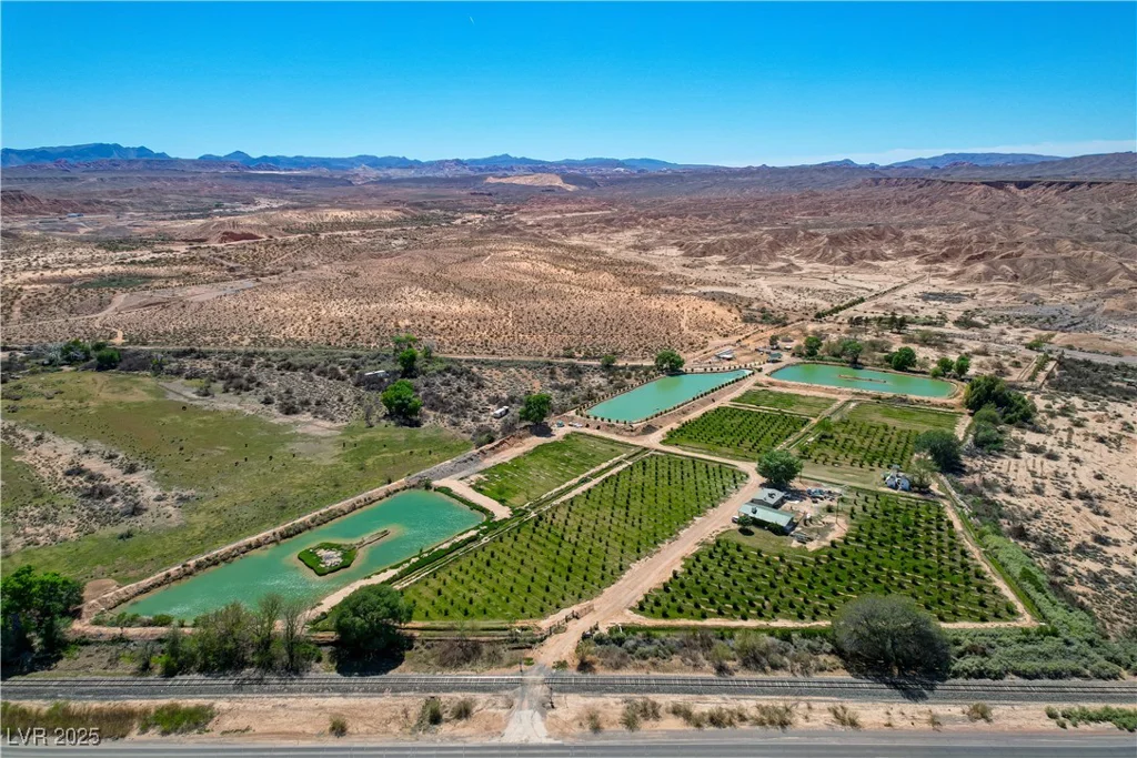 1065 Moapa Valley, Overton, NV 89040