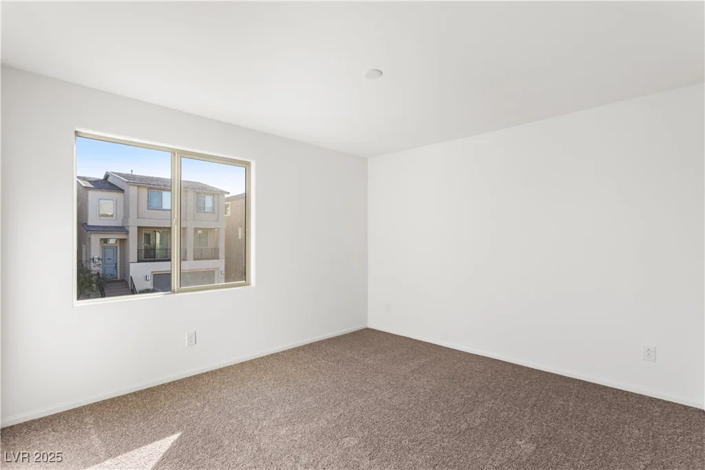 7482 Lodano, Las Vegas, NV 89113