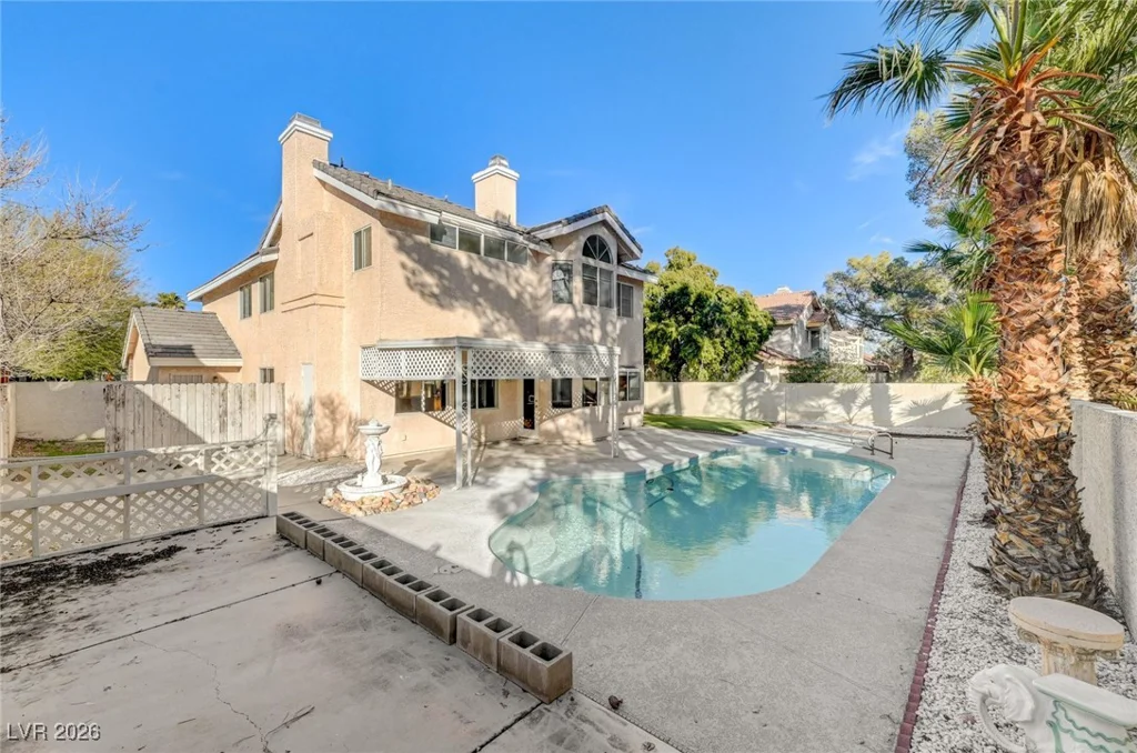 9725 Cascade Falls, Las Vegas, NV 89117