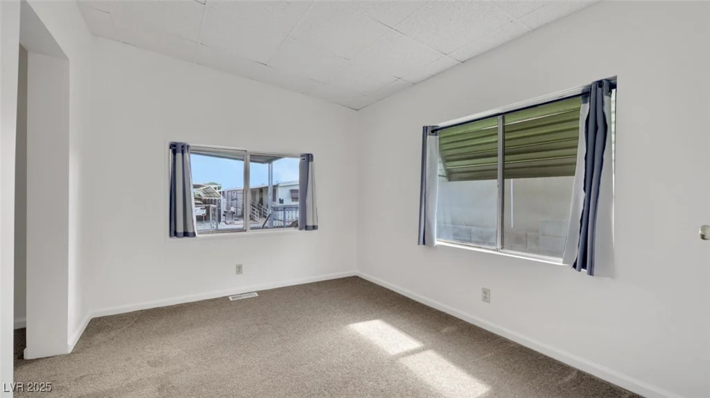 3599 Gulf Shores, Las Vegas, NV 89122