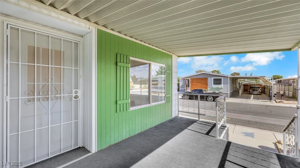 3599 Gulf Shores, Las Vegas, NV 89122