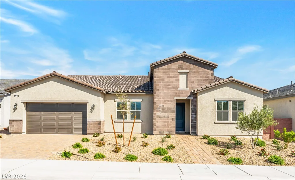 7126 Silver Palace, Las Vegas, NV 89131