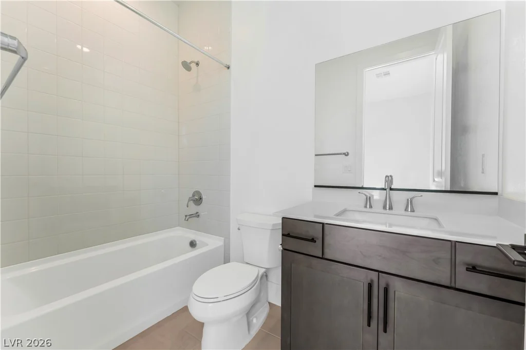 7126 Silver Palace, Las Vegas, NV 89131