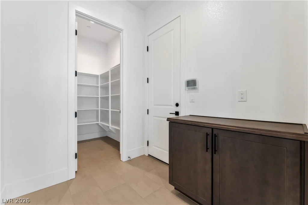 7126 Silver Palace, Las Vegas, NV 89131