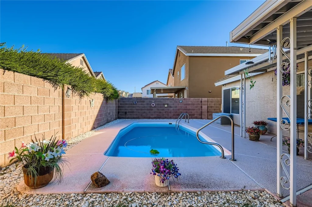 5560 Airview, Las Vegas, NV 89113