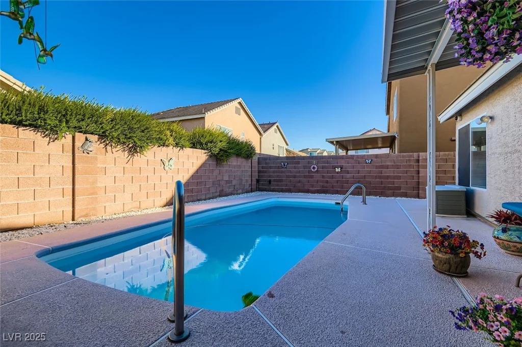 5560 Airview, Las Vegas, NV 89113