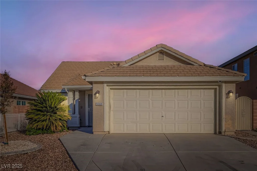 5560 Airview, Las Vegas, NV 89113