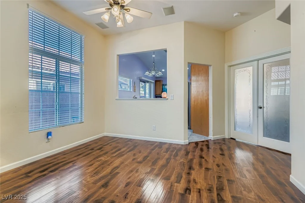 5560 Airview, Las Vegas, NV 89113
