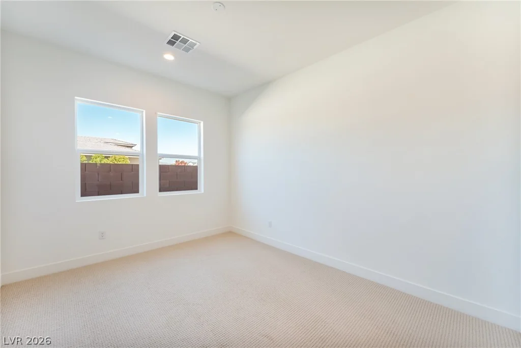 5721 Kings Bluff, Las Vegas, NV 89131