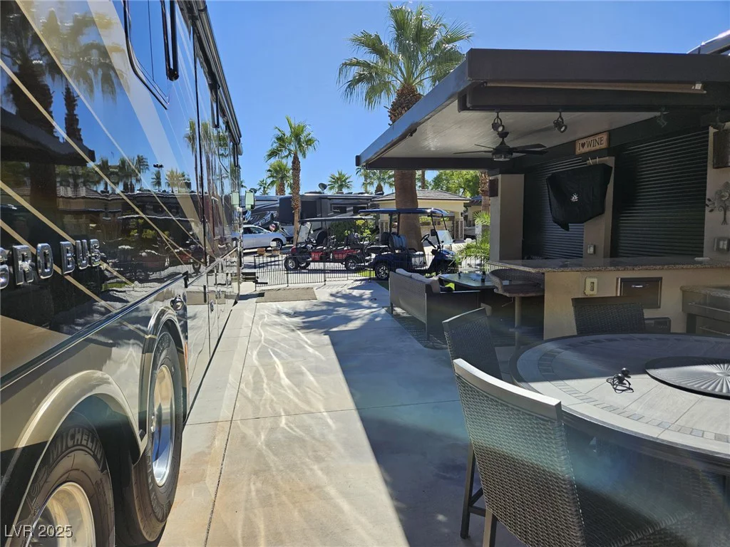 8175 Arville, Las Vegas, NV 89139