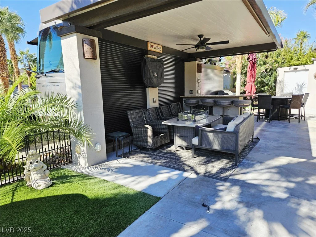 8175 Arville, Las Vegas, NV 89139