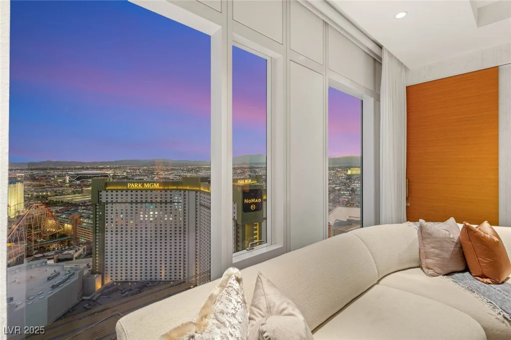 3750 Las Vegas, Las Vegas, NV 89158