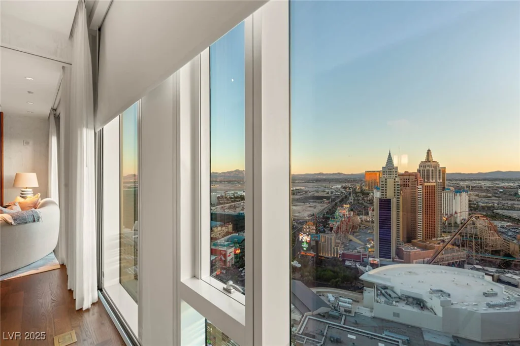 3750 Las Vegas, Las Vegas, NV 89158