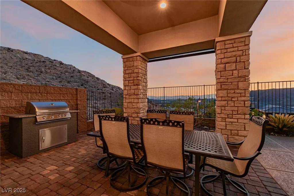 21 Costa Tropical, Henderson, NV 89011