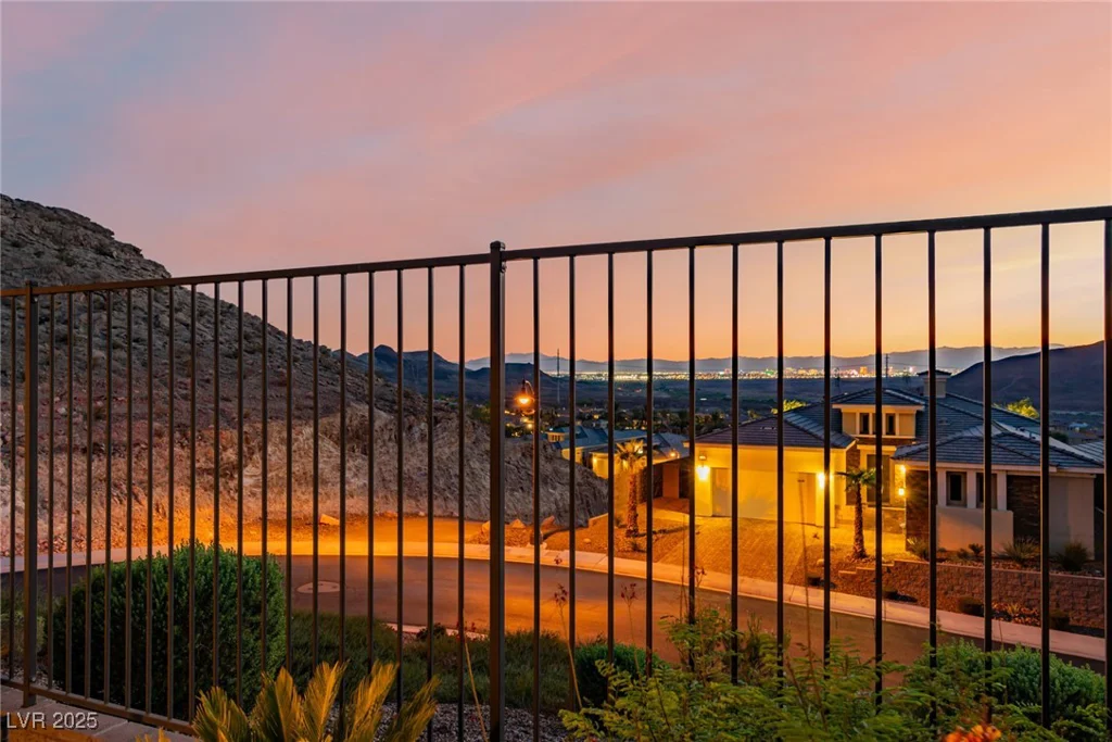 21 Costa Tropical, Henderson, NV 89011