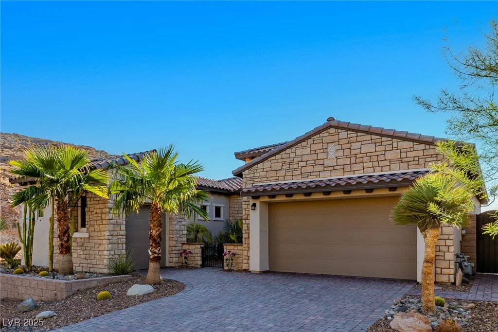 21 Costa Tropical, Henderson, NV 89011
