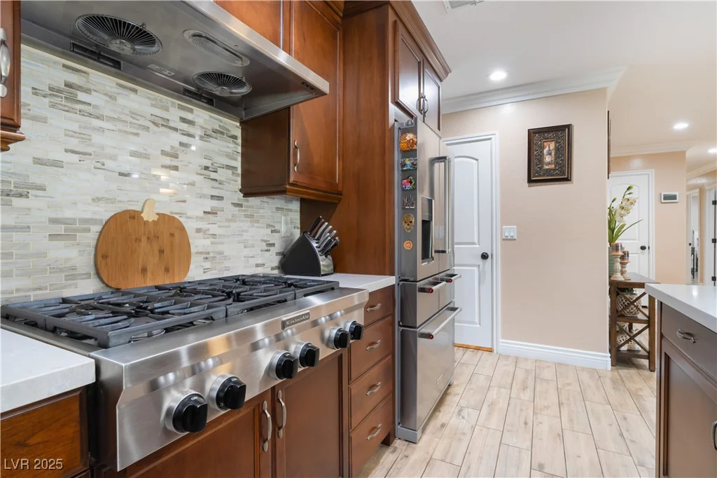 5976 Stewart, Las Vegas, NV 89110