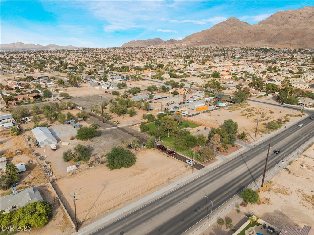 5976 Stewart, Las Vegas, NV 89110