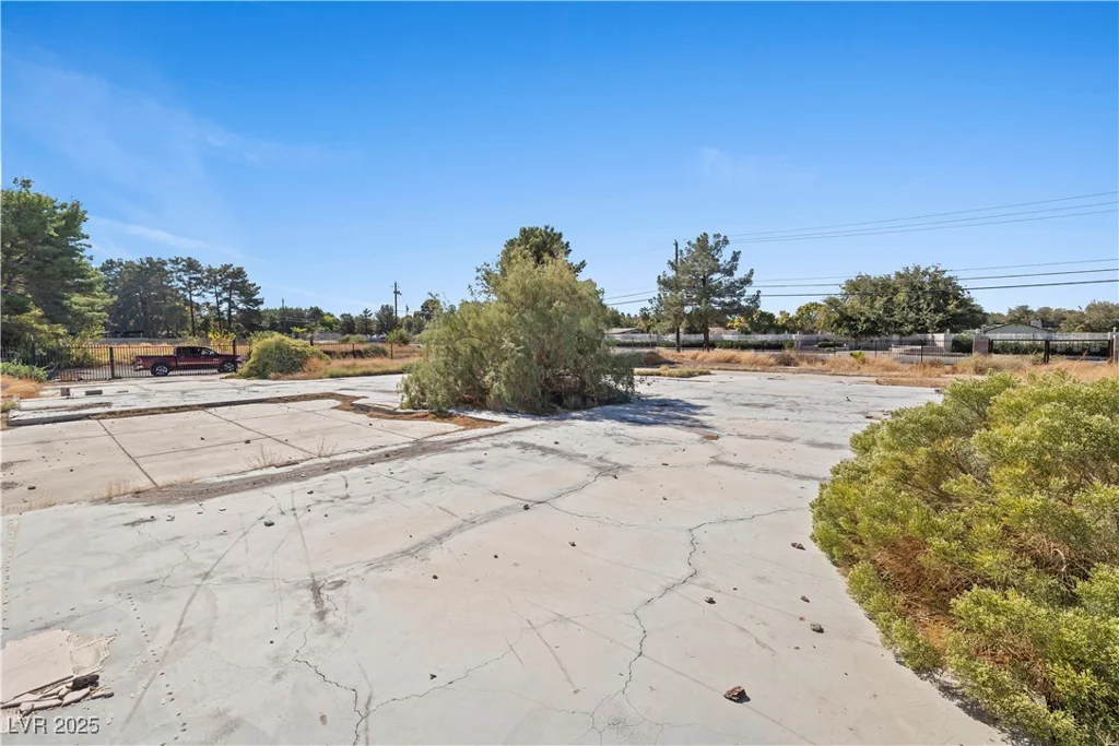 6690 Pecos, Las Vegas, NV 89120
