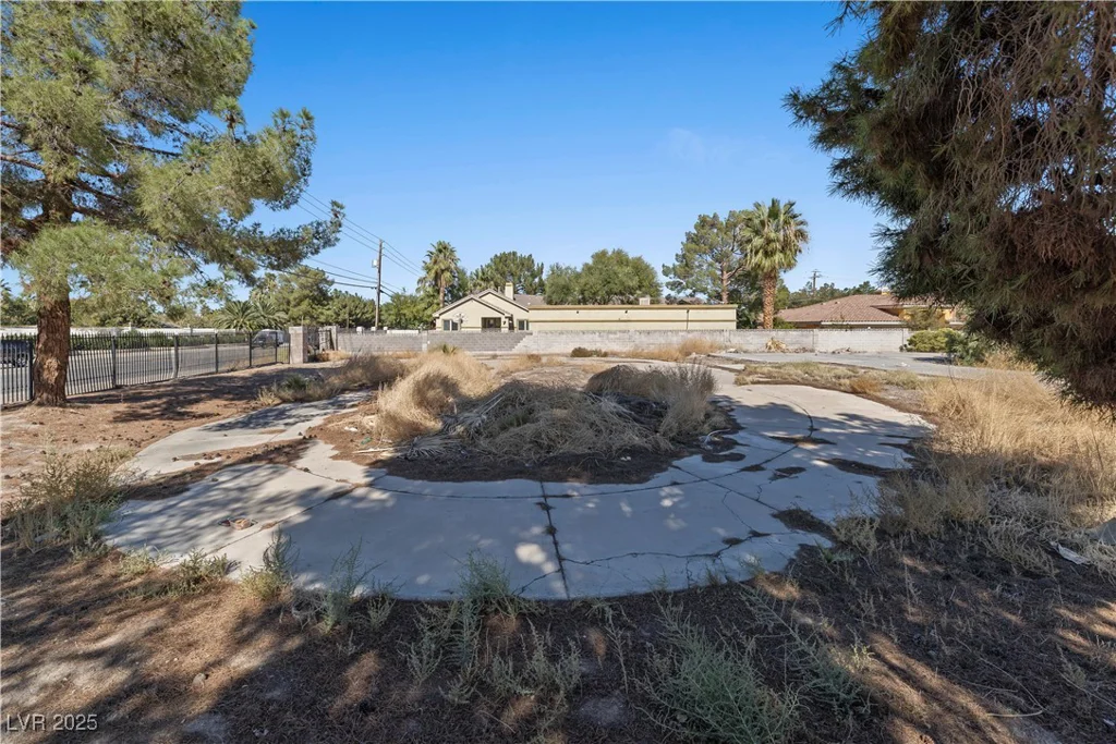 6690 Pecos, Las Vegas, NV 89120