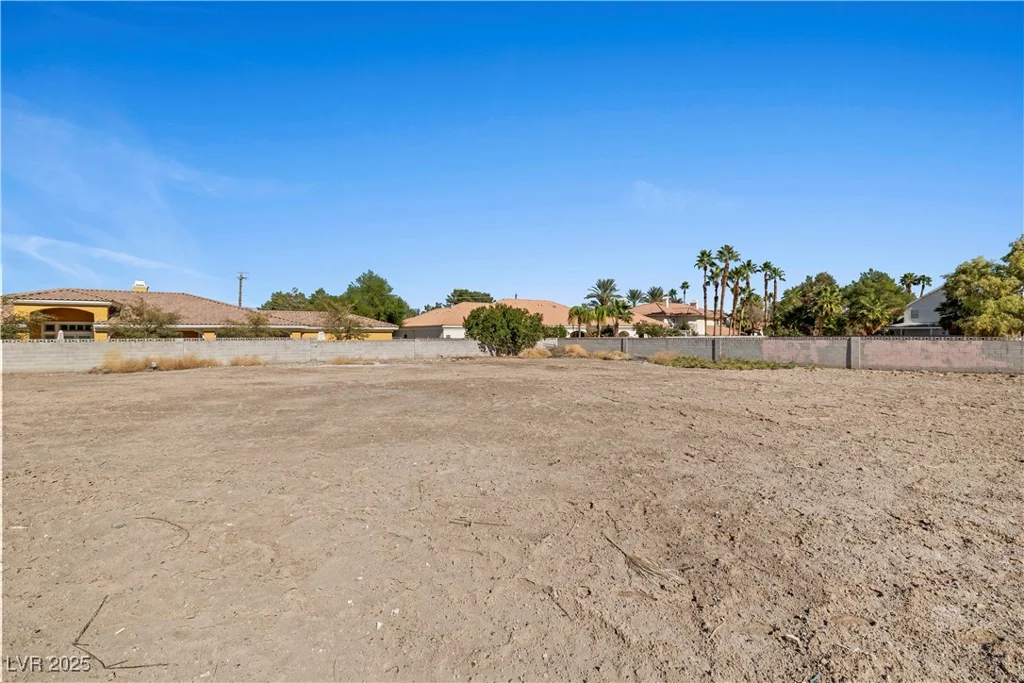 6690 Pecos, Las Vegas, NV 89120