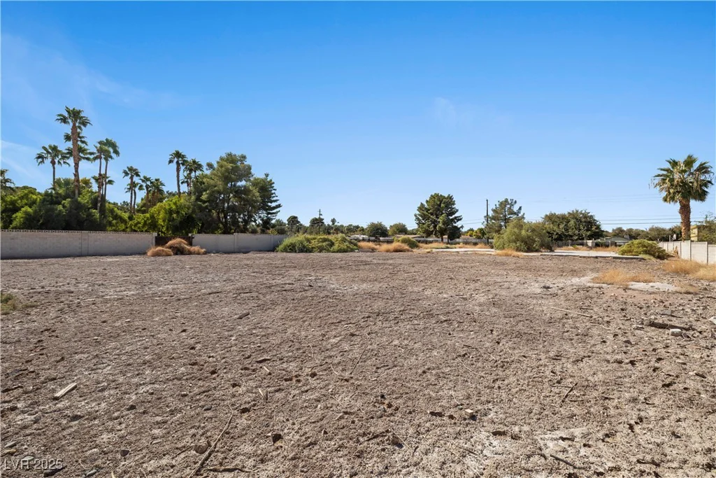 6690 Pecos, Las Vegas, NV 89120