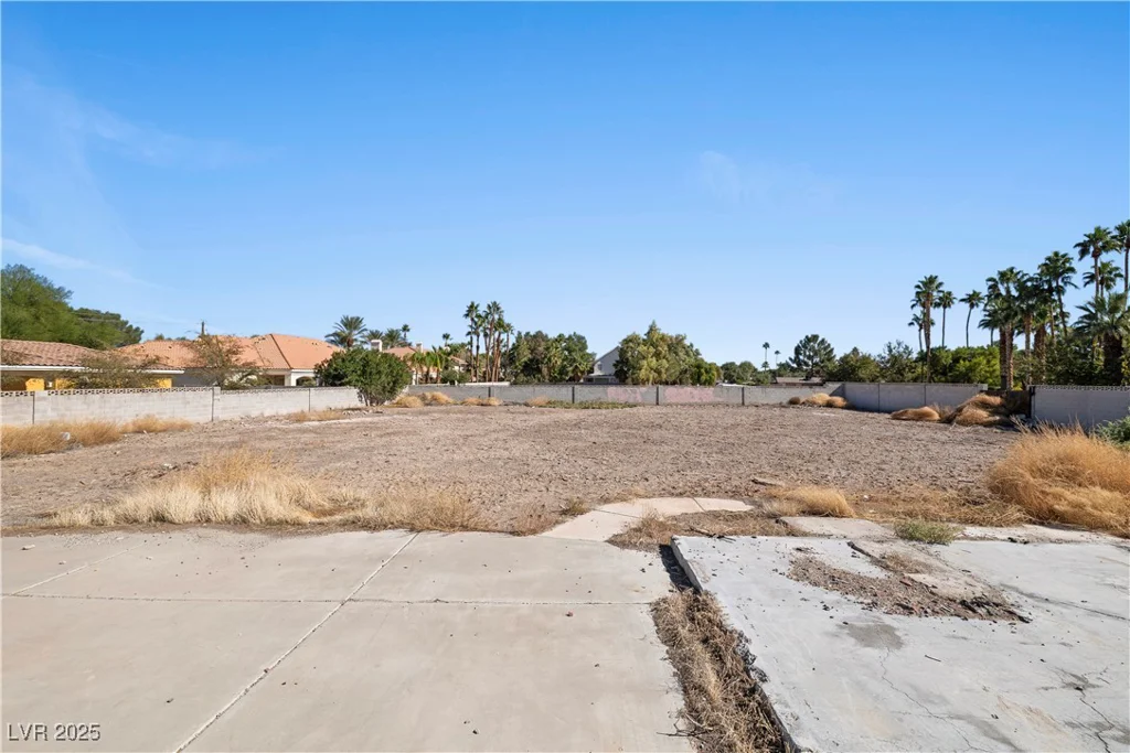 6690 Pecos, Las Vegas, NV 89120