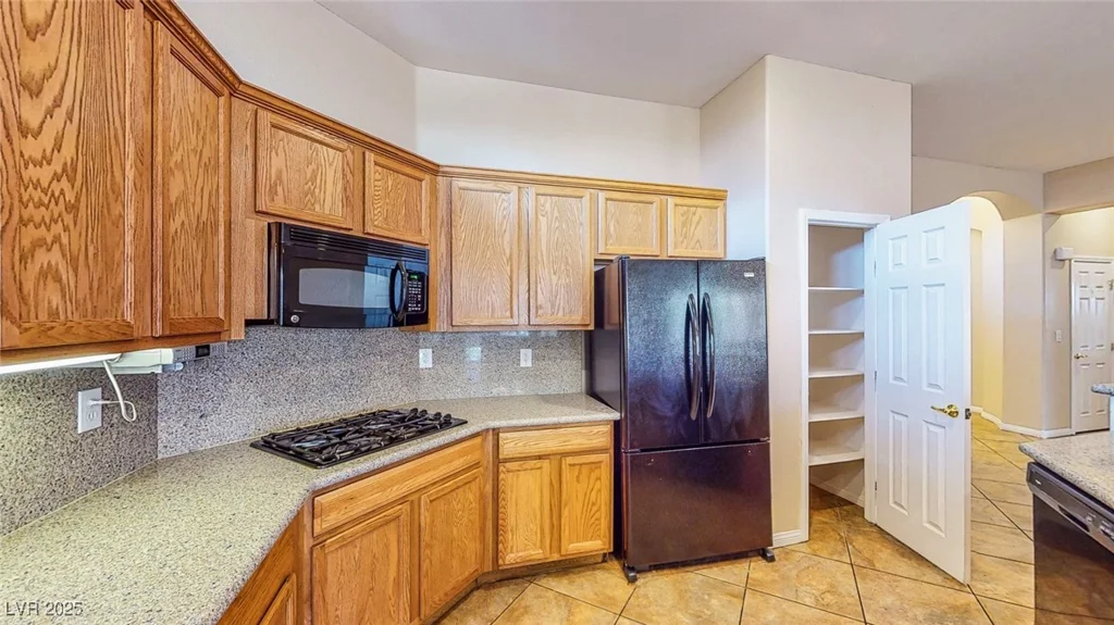 9052 Creed Mountain, Las Vegas, NV 89178