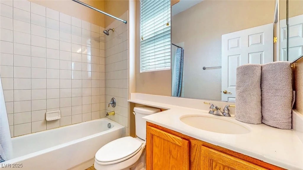 9052 Creed Mountain, Las Vegas, NV 89178