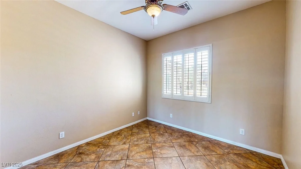 9052 Creed Mountain, Las Vegas, NV 89178