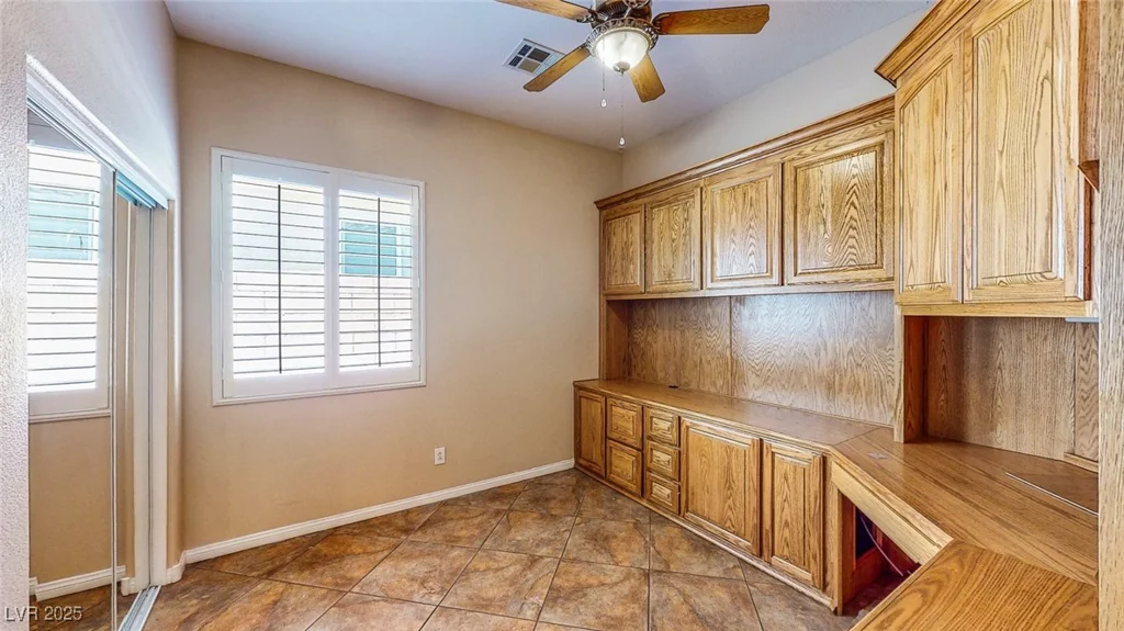 9052 Creed Mountain, Las Vegas, NV 89178
