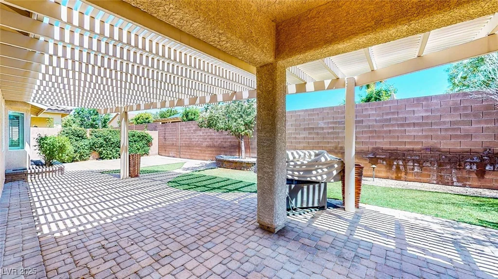 9052 Creed Mountain, Las Vegas, NV 89178