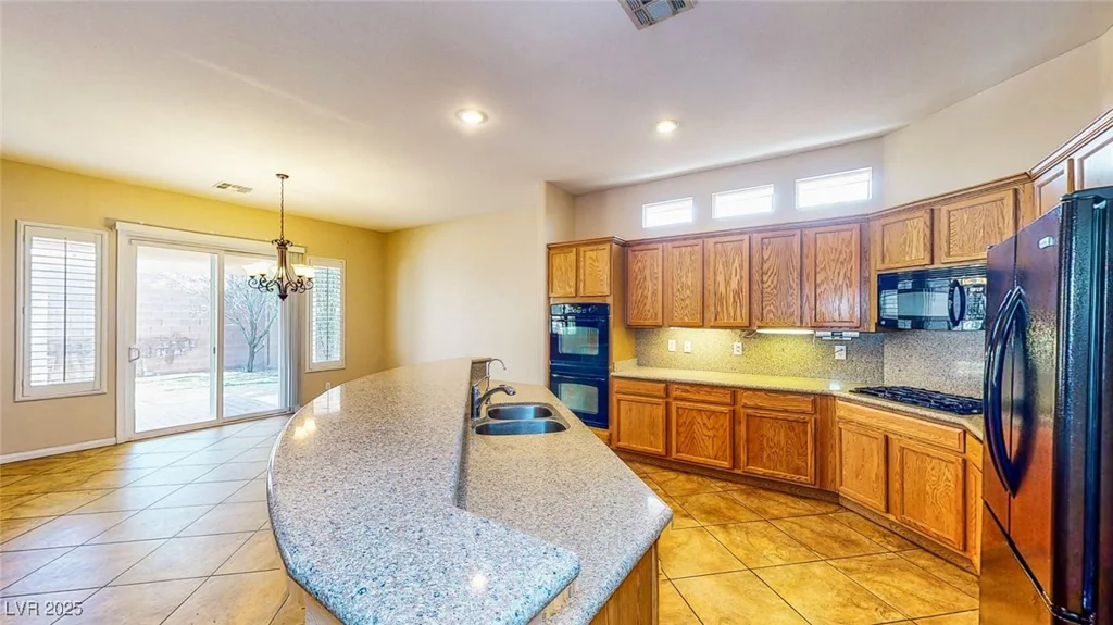 9052 Creed Mountain, Las Vegas, NV 89178