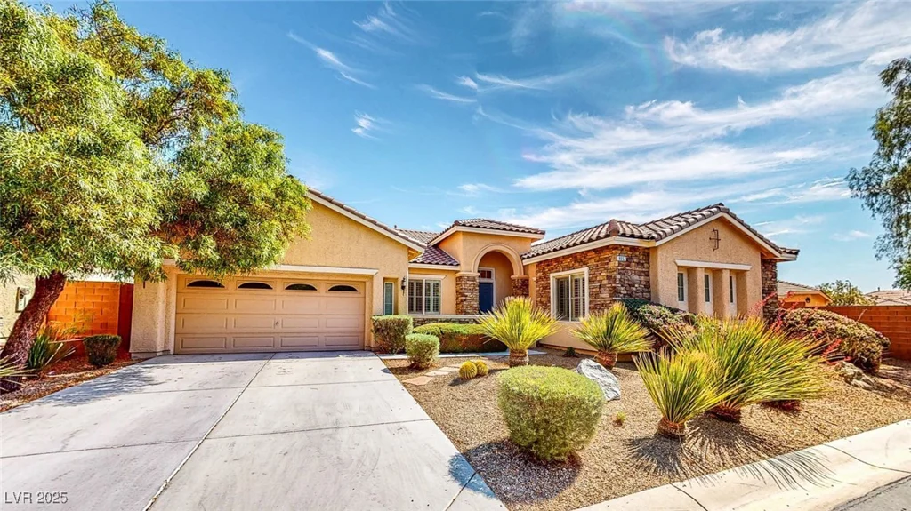9052 Creed Mountain, Las Vegas, NV 89178