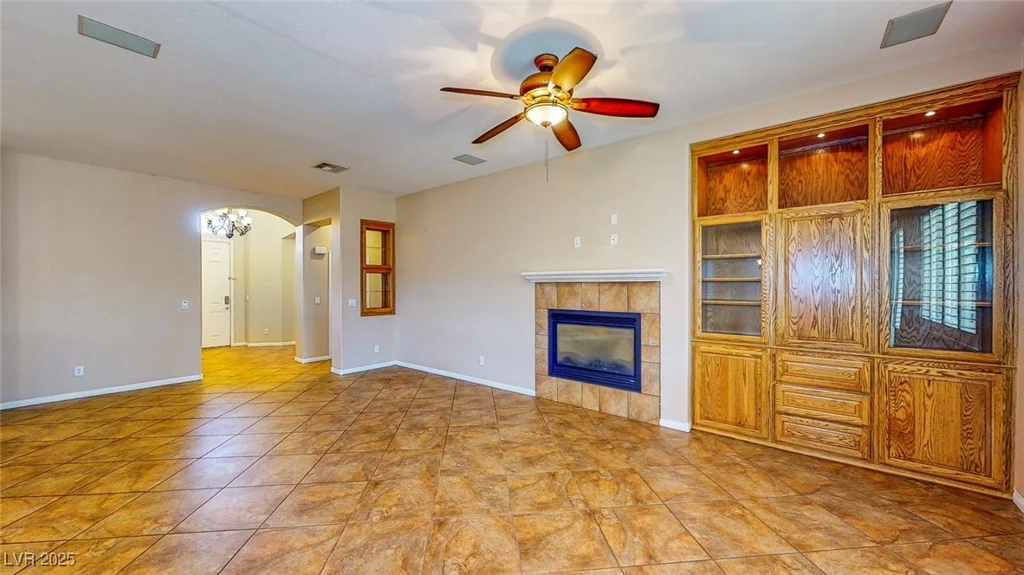 9052 Creed Mountain, Las Vegas, NV 89178