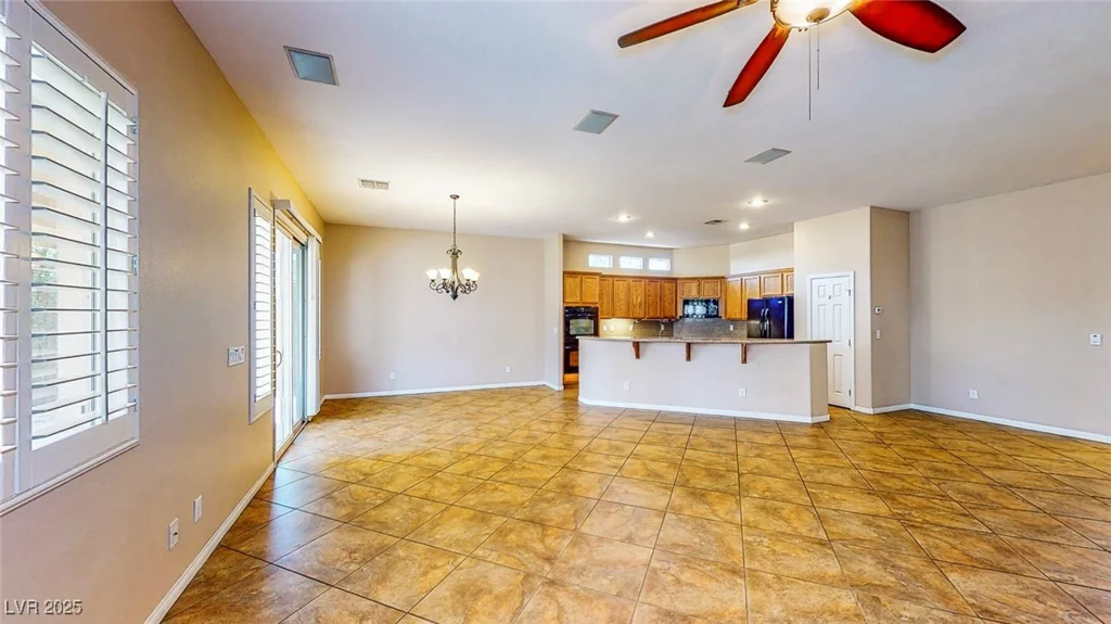 9052 Creed Mountain, Las Vegas, NV 89178