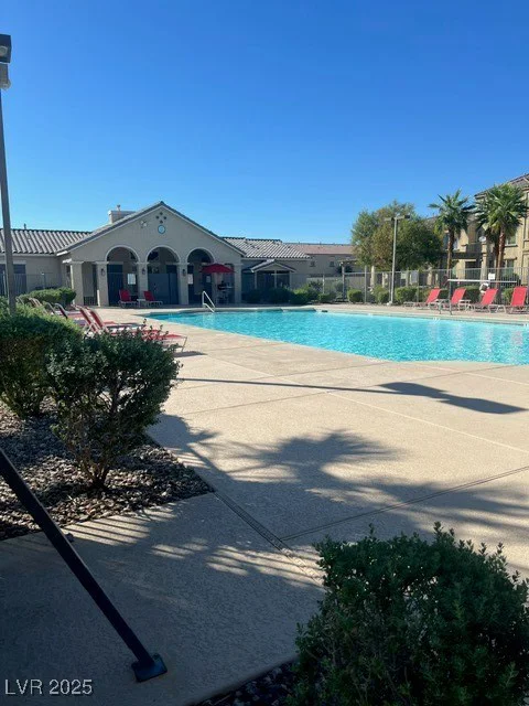 4561 Woolcomber, Las Vegas, NV 89115