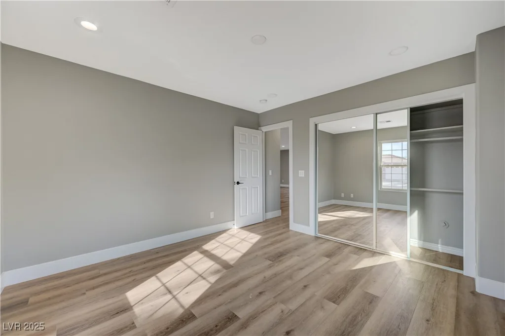 909 Rhyolite, Henderson, NV 89011