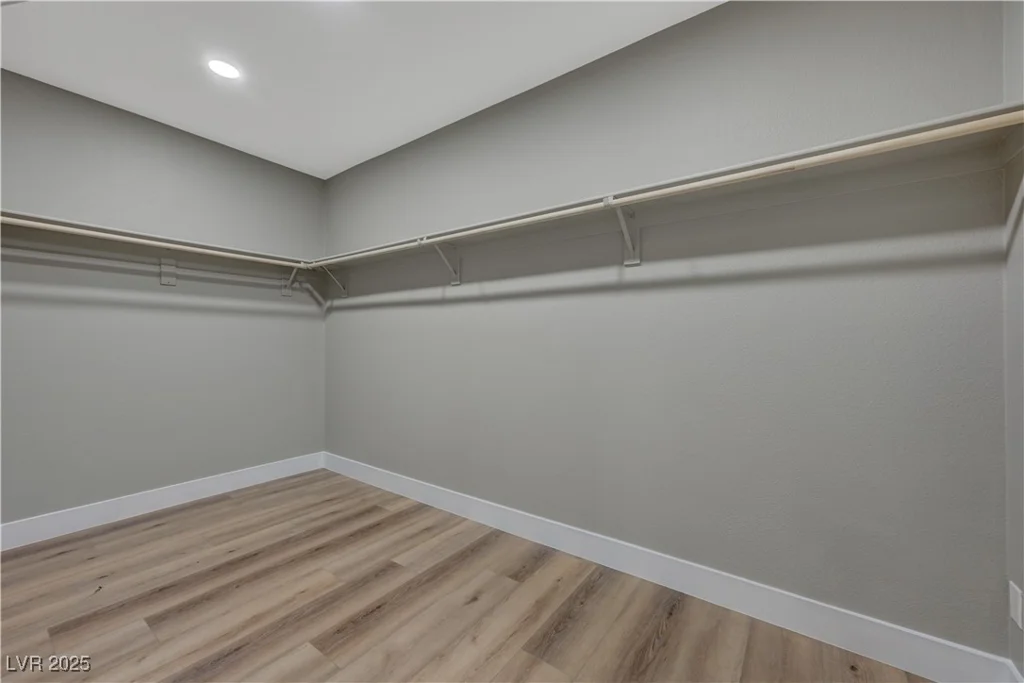909 Rhyolite, Henderson, NV 89011