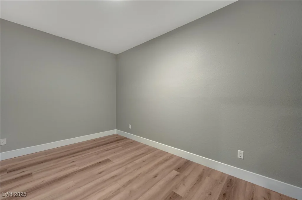 909 Rhyolite, Henderson, NV 89011