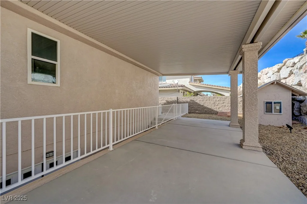 909 Rhyolite, Henderson, NV 89011