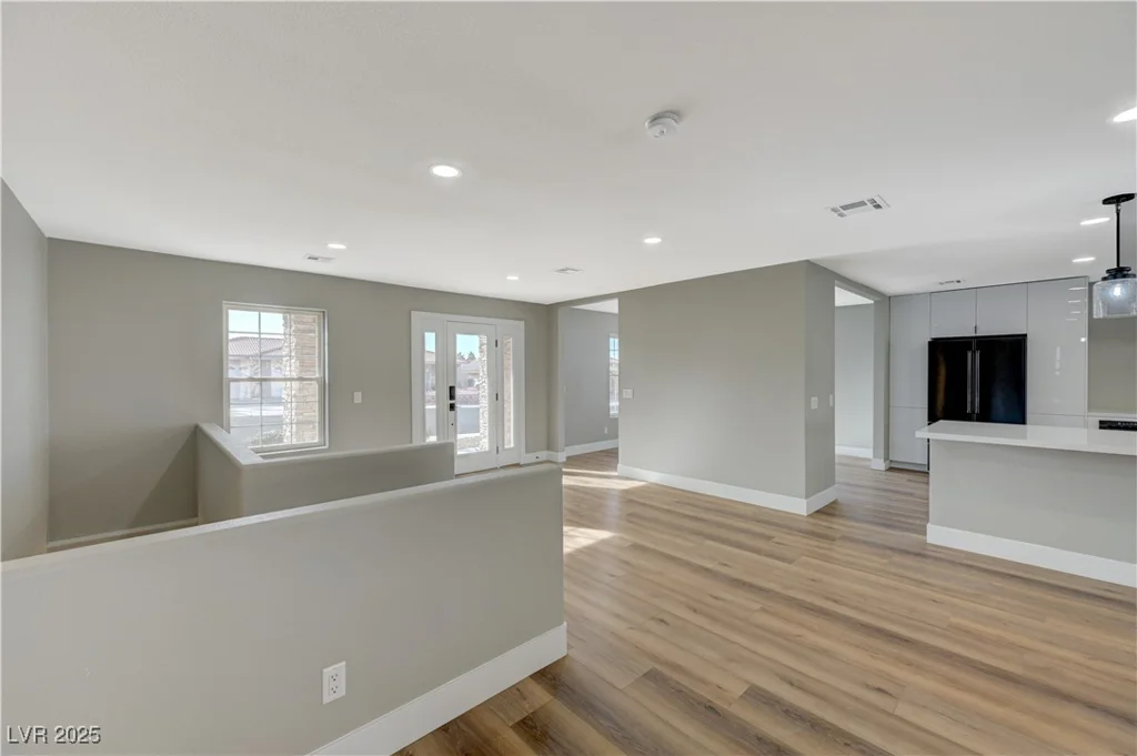 909 Rhyolite, Henderson, NV 89011
