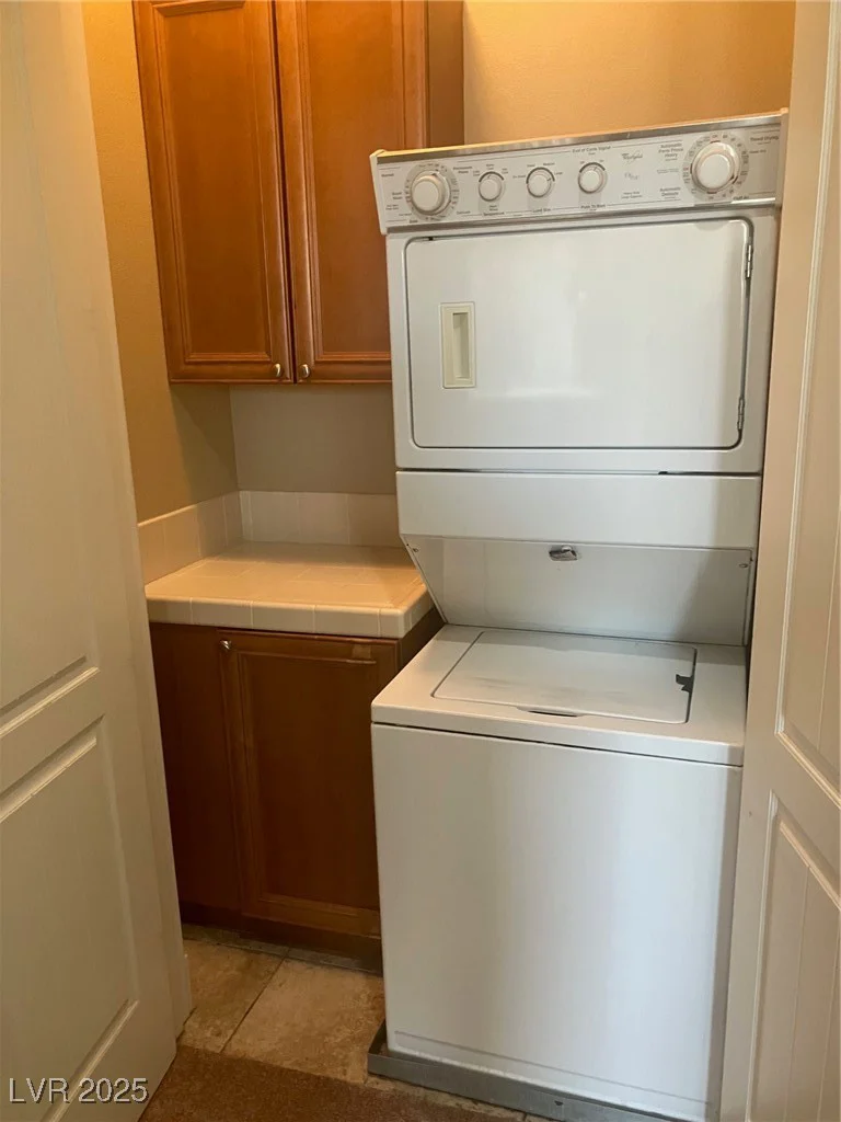 32 Via Vasari, Henderson, NV 89011