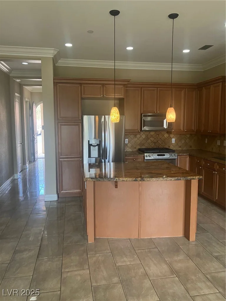 32 Via Vasari, Henderson, NV 89011