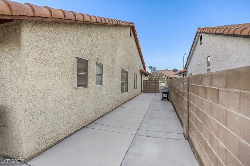 3817 Dauntless, North Las Vegas, NV 89031