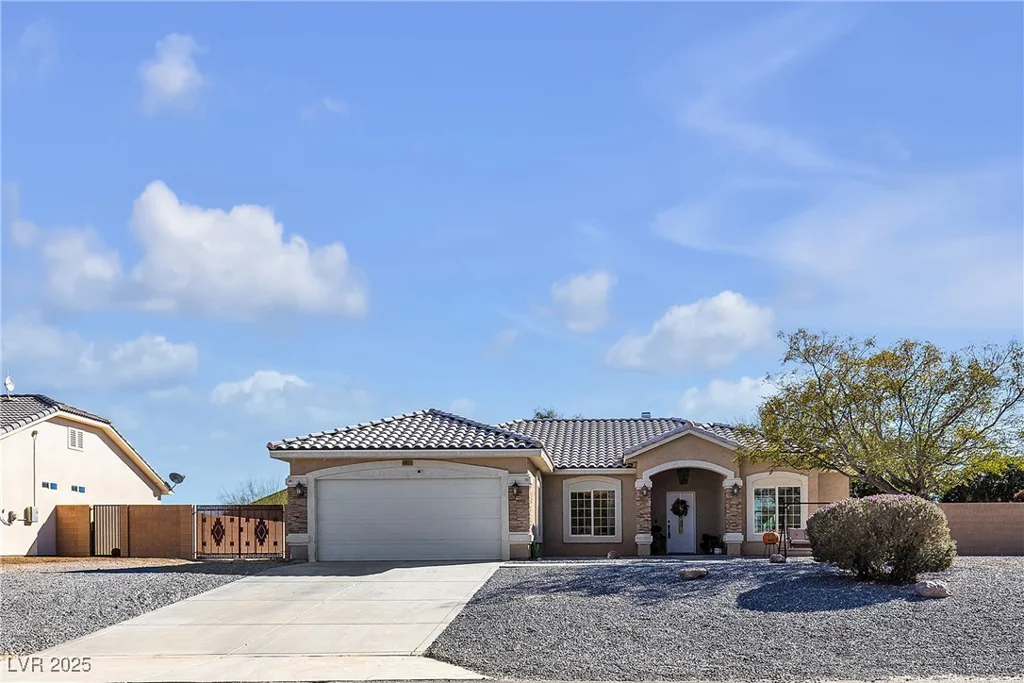 4911 Parkwood, Pahrump, NV 89061
