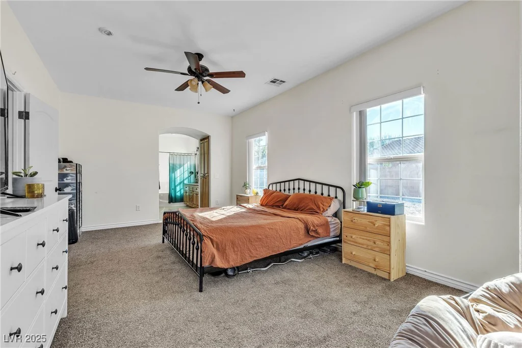 4911 Parkwood, Pahrump, NV 89061