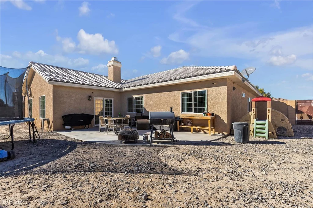 4911 Parkwood, Pahrump, NV 89061