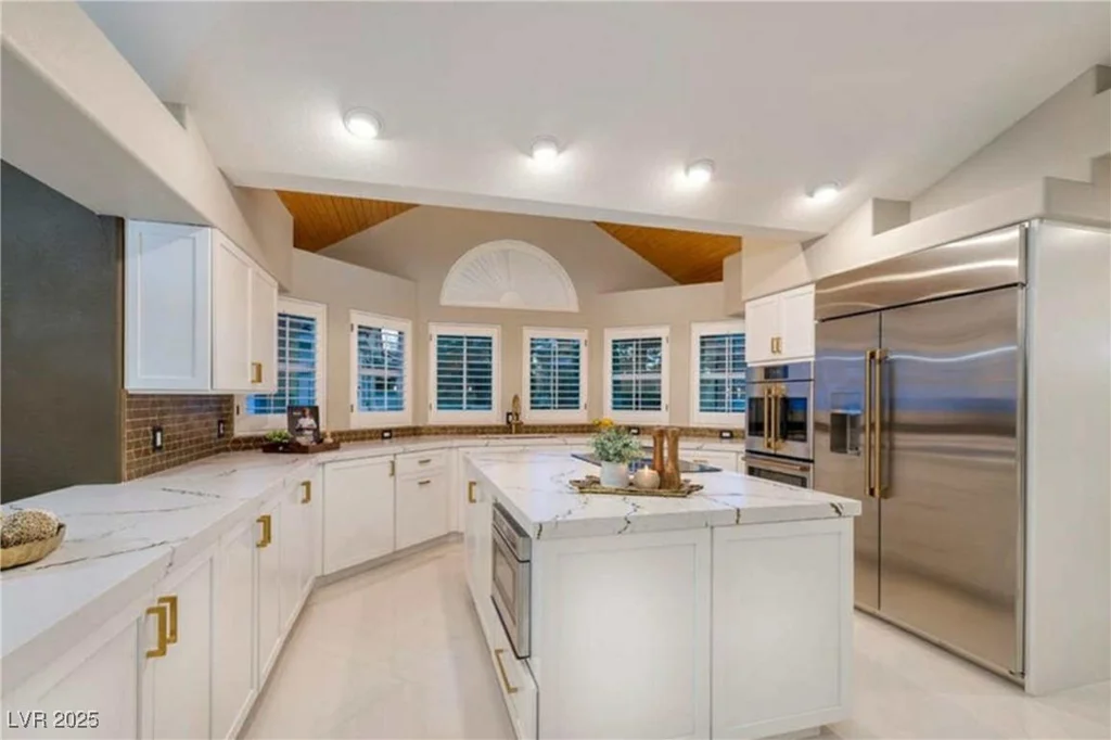 3240 Richmar, Las Vegas, NV 89139